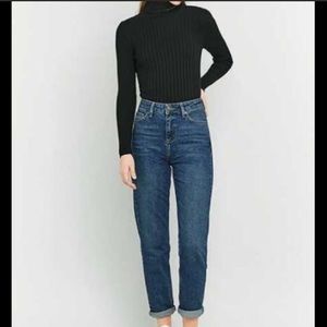 BDG Girlfriend High-Rise Jeans